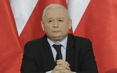Kaczyński je otvorený možnosti rozmiestnenia jadrových zbraní USA v Poľsku.