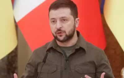 Zelenskyj: Rusko razantně postupuje na východě, potřebujeme zbraně.