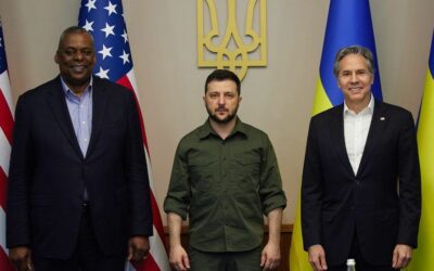 Západ o válce na Ukrajině neuvažuje strategicky.