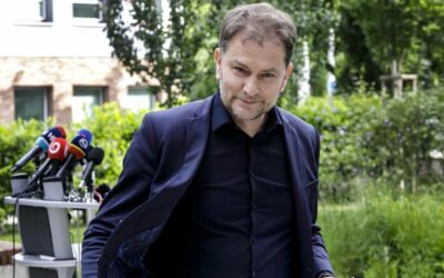Poslanci prelomili veto prezidentky a schválili Matovičov miliardový balík.