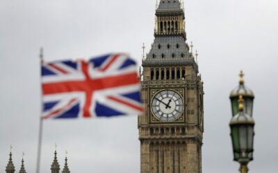 V Británii odstúpili ministri zdravotníctva a financií. Keď sa dozviete dôvod, len sa chytíte za hlavu.