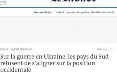 Jako kůl v plotě – vlastně jako 40 kůlů v plotě, píše Le Monde.