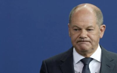 Scholz pod tlakom: jeho kolegovia z SPD požadujú koniec vojny na Ukrajine a rokovania s Ruskom.