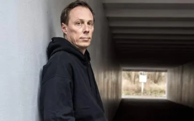 Očarený kukláčmi: Novinár Vagovič odmieta povedať, ako získal policajné auto na súkromné účely.