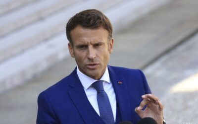 Macron: Ukrajina a jej spojenci sa musia Putinovmu vydieraniu postaviť.