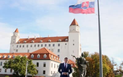 Gyimesi: Sankciami si Európa nestrieľa do kolena, ale rovno do hlavy.