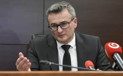 Ústavný súd rozhodol: Referendová otázka o demisii vlády je protiústavná. Prezidentka prezradila, ako bude postupovať.