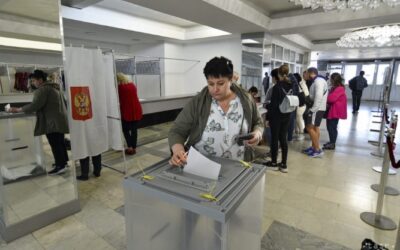 Ruská Štátna duma ratifikovala zmluvy o začlenení ukrajinských oblastí.