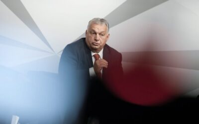 Orbán v Berlíne: Sankcie EÚ voči Rusku by bolo treba prehodnotiť.