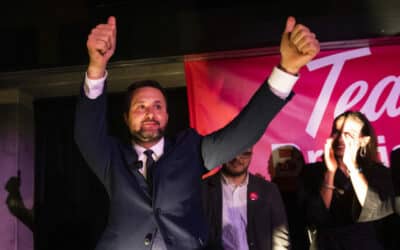 Oligarchovia z Esetu financovali progresívcov aj ich rivala. Opakovane.
