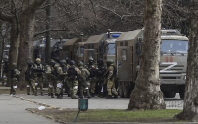 Rusko tvrdí, že začalo odsun svojich jednotiek z Chersonu.