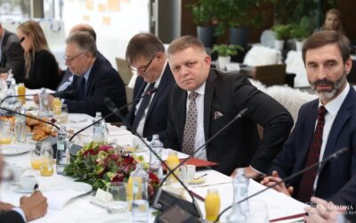 R. Fico veľvyslancom: Keď som odmietol posielanie slovenských zbraní na Ukrajinu, onemeli, hoci to počuli odo mňa 100x.