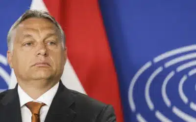 Orbán v Ankare: Európa trpí vojnovou psychózou, globálna väčšina však chce mier.