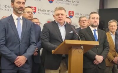 Smer-SD avizuje pre rozhodnutie vlády o stíhačkách trestné oznámenie.