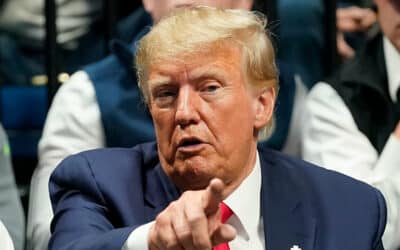 Trumpa obvinili z trestného činu. Prokurátora platí Soros, reagoval exprezident.