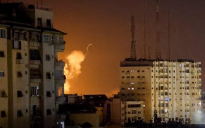 Izrael po náletech v Pásmu Gazy zaútočil i na libanonském území. Reagoval na raketové útoky.