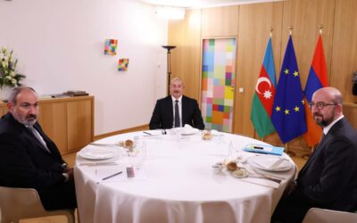 Lídri Arménska a Azerbajdžanu budú v Bruseli rokovať o mierovej dohode.