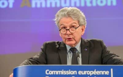 The Telegraph: EU přesměruje prostředky na výstavbu silnic na nákup munice pro Ukrajinu v hodnotě 1,7 miliardy liber.