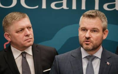 Pellegrini vyzýva Čaputovú na návrat do vlasti, Fico chce predčasné voľby v júli.