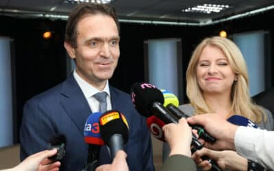 Prezidentka Čaputová vymenovala úradnícku vládu. Ódor už prevzal Hegerovu stoličku.