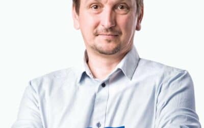 Cenzori sa postupne sami odhaľujú. O peniaze za “boj proti dezinformáciám” prišiel aj bývalý šéf strany Spolu.