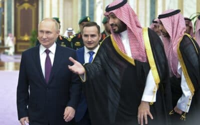 Kráľovské privítanie: Putin buduje nový svetový poriadok.