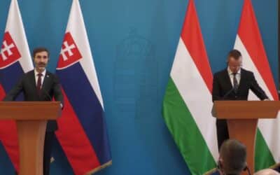 Slovensko a Maďarsko avizujú veto pre nový migračný pakt EÚ. Blanár chce viac tlačiť na mier na Ukrajine.