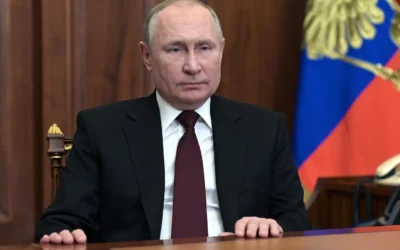 Putin: Rusko je pripravené viesť rozhovory o Ukrajine.
