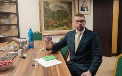 Šéf TANAP-u odstúpil z funkcie. Nelegálne ulovil vlka a nechal si jeho lebku.