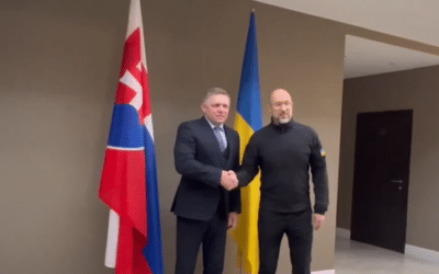 Premiér Fico je už v Užhorode. Ukrajincom odovzdal humanitárnu pomoc.