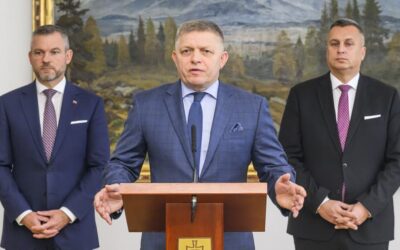 Opozícii prekáža, že Danko odišiel z miesta činu: Mal by odstúpiť. Fico sa ho zastal, Pellegrini pripúšťa vyvodenie zodpovednosti.