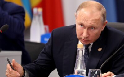 Kremeľ popiera správu Reuters, že Putin ponúkal prímerie na Ukrajine.