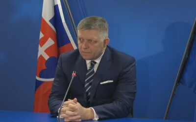 Premiér ponúkol ruskému veľvyslancovi súčinnosť pre útok v Moskve.