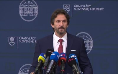 Stále sa vyšetrujú viaceré verzie atentátu. Sprísnia sa zhromaždenia kvôli narušiteľom.