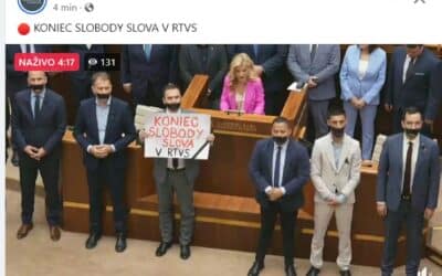Začala sa mimoriadna schôdza k zmenám v RTVS. Matovičovci opäť vystrájali. Blaha: Na balkóne sú ľudia z americkej ambasády.
