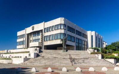 Parlament naprieč spektrom jednomyseľne odsúdil útok na premiéra: Vyzýva na nešírenie nenávisti!