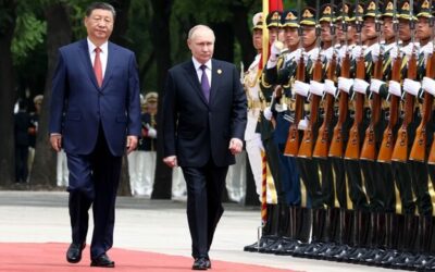 Putinova návšteva v Číne vyvolala nový záchvev hnevu Západu.