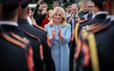 Eduard Chmelár: Predstieraním sa to začalo, predstieraním sa to končí.