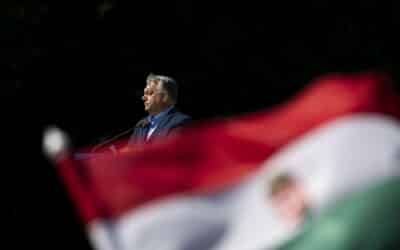 Orbán o 200-miliónovej pokute z EÚ: Pre Brusel sú dôležitejší migranti než vlastní občania.
