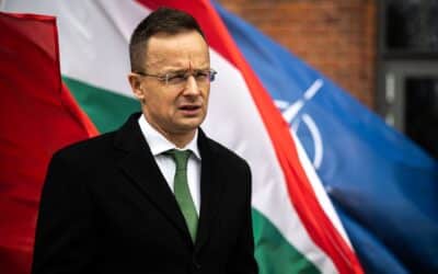 Szijjártó: Dokumenty svedčia o tom, že NATO spustí misiu na podporu Ukrajiny.