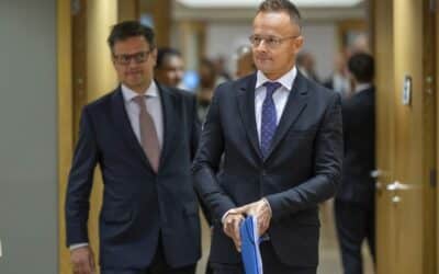 Szijjártó sa pýta Bruselu, či nežiadal od Kyjeva zastavenie ropy.