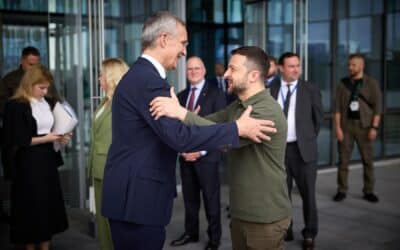 Vyše 60 expertov vyzvalo NATO: Neposúvajte Ukrajinu smerom k členstvu v Aliancii.