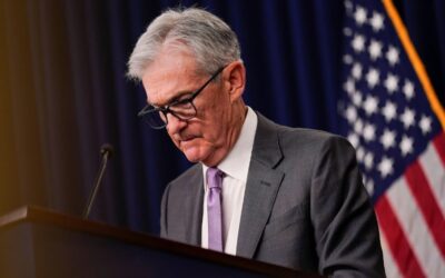 Amerika bude utrácet peníze jako opilý námořník, dokud je svět nepřestane financovat.