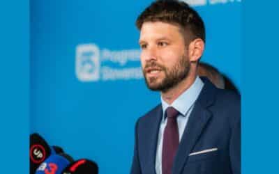Usvedčený Šimečka stratil zábrany: Ja som svoju milenku za štátne nezamestnával!