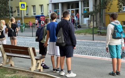 Stovky škol opět dostaly výhružný mail. Policie hrozbu nepodceňuje.
