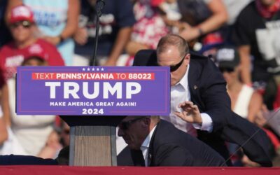 Poverená pracovná skupina zverejnila výsledky vyšetrovania atentátu na Trumpa – zarážajúce zistenia.