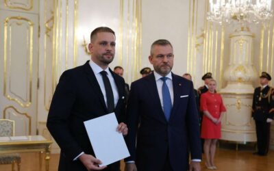 Prezident podpísal konsolidačný balík aj transakčnú daň. Šaško vyrokoval lepšie platy pre zdravotníkov.