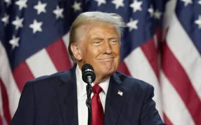Čeká nás zlatá éra Ameriky, slíbil Trump ve vítězném projevu.