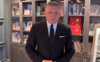 Fico v Číne vyjednal bezvízový vstup na 15 dní. Na oplátku by mohlo vzniknúť priame letecké spojenie s Pekingom.