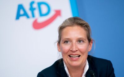 Německo: Podle průzkumu je Alice Weidelová poprvé populárnější než Friedrich Merz.